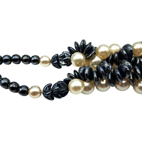 Glass Beaded Necklace Faux Pearl Hematite Colored Twisted Strands Vintage Costum - Picture 9 of 9